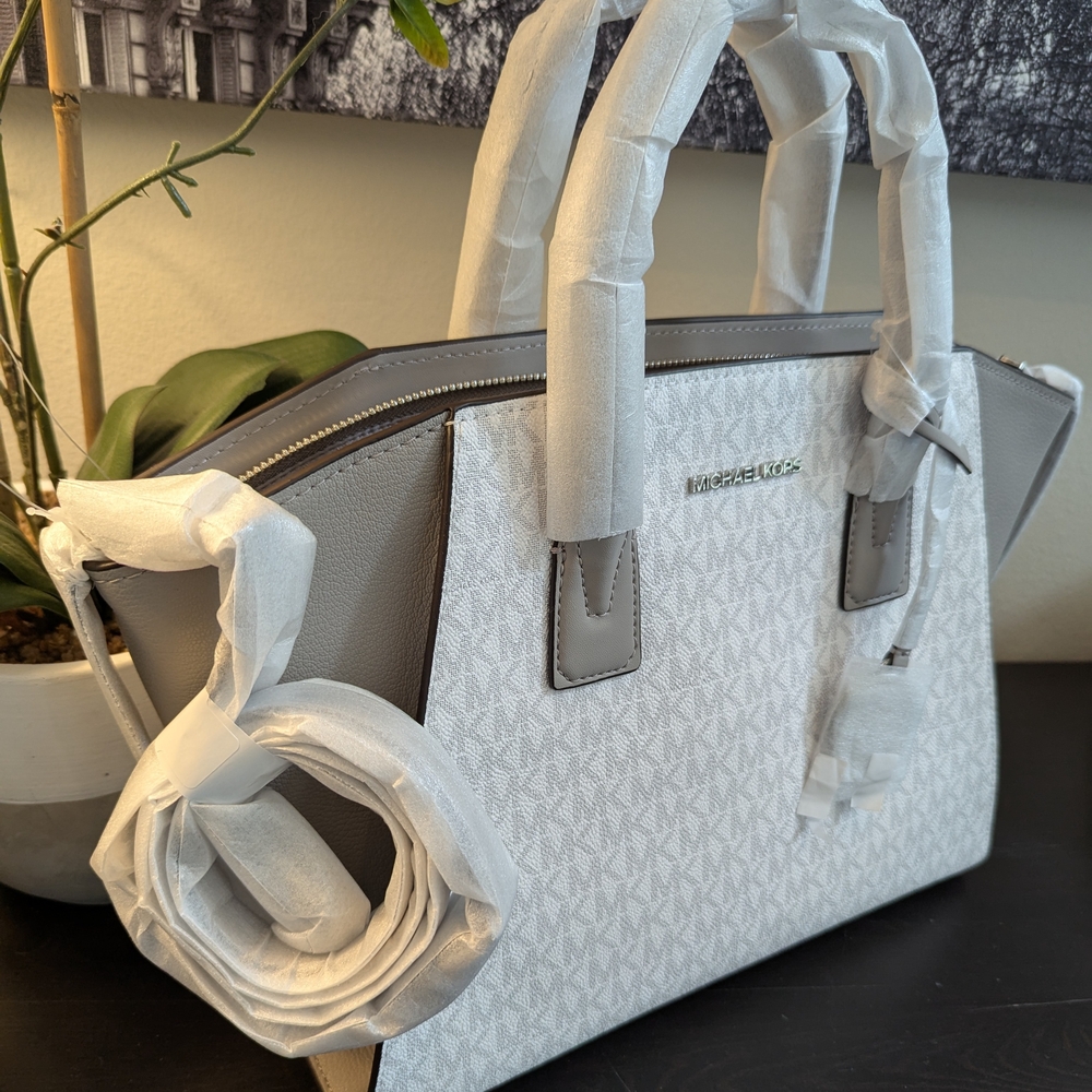 Michael Kors Avril White and Gray Satchel - Picture 2 of 5